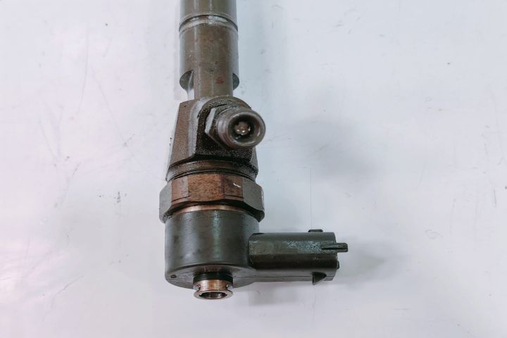 Injector 1.9 cdti 0445110159  Opel Zafira B seria