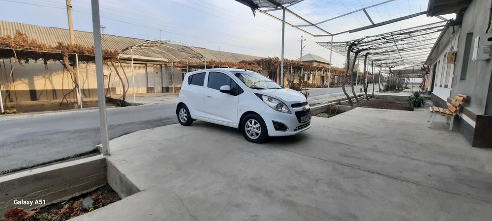 Спарк 2 пазитса сотилади