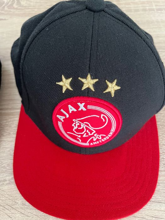 Оригинални шапки