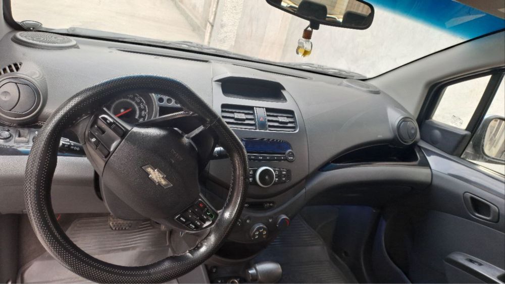 Спарк сотилади 2015 автомат метан