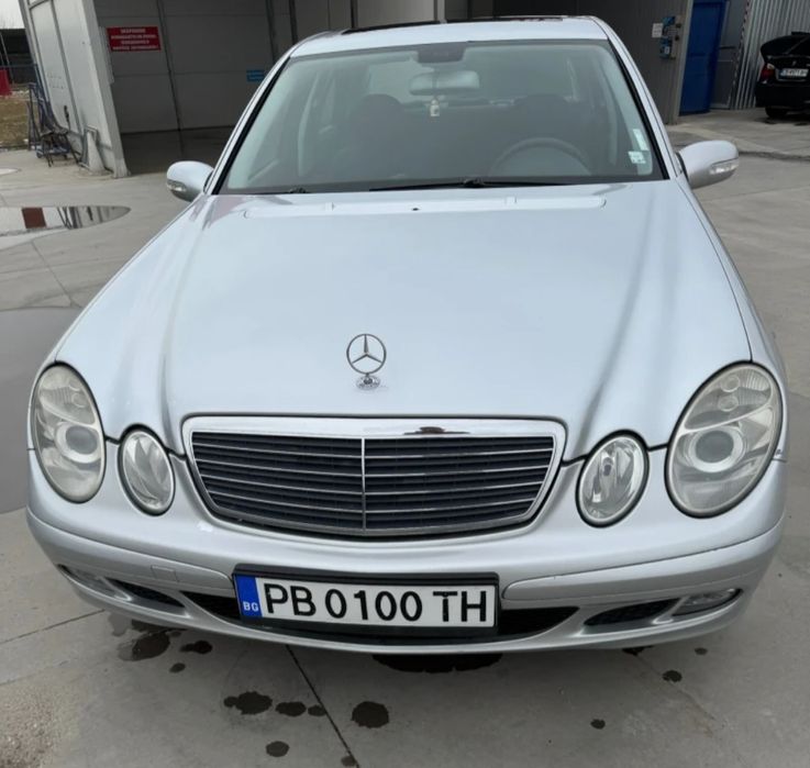 Mercedes-Benz E200