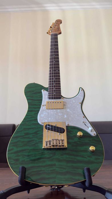 Электрогитара Yamaha Pacifica 402S