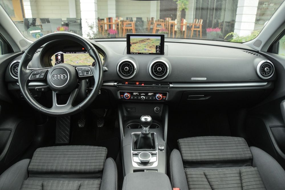 Audi A3•S Line•2018•BiXenon•2.0 150 CP•Virtual Cockpit•