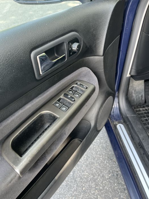 Vand Volkswagen Bora 1.6 euro 4