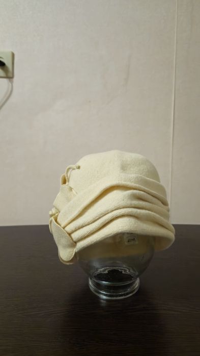 Продам очень тёплые шапки