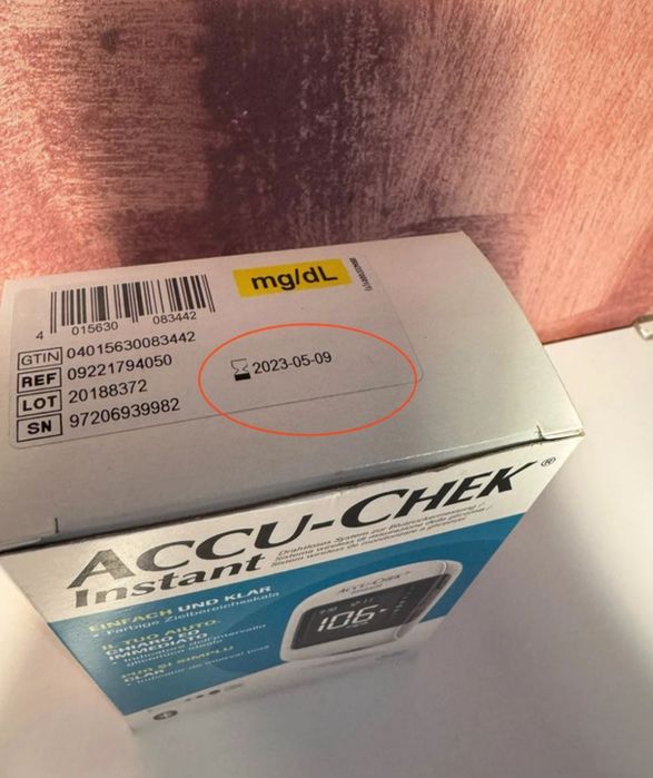 Aparat de glicemie/glucometru wireless, Accu-Chek Instant
