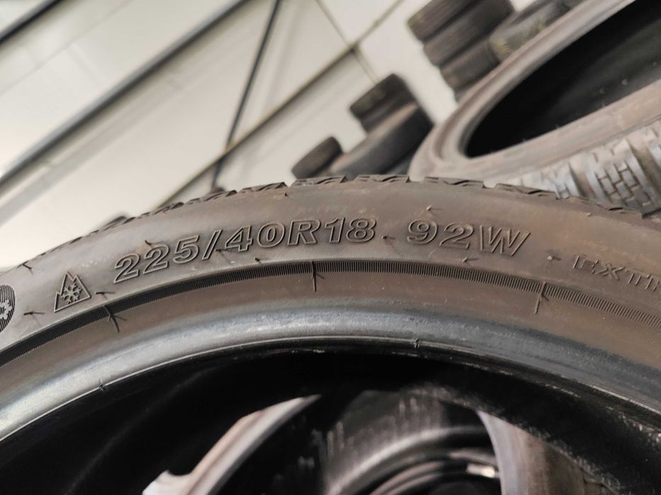 2бр. зимни гуми 225/40/18 Goodride