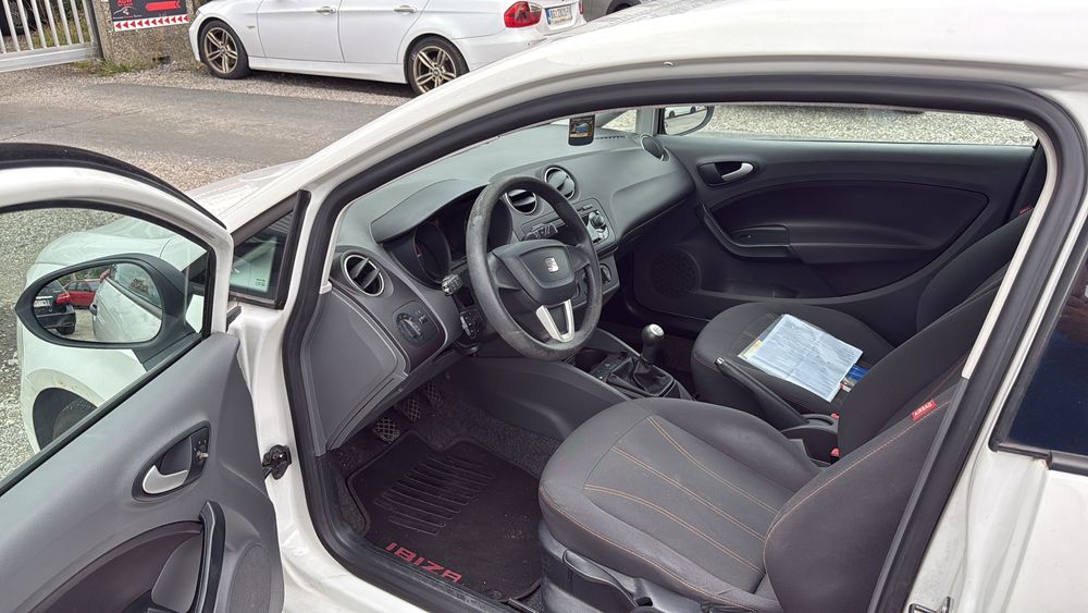 Seat Ibiza 1.2  реални 142000 км