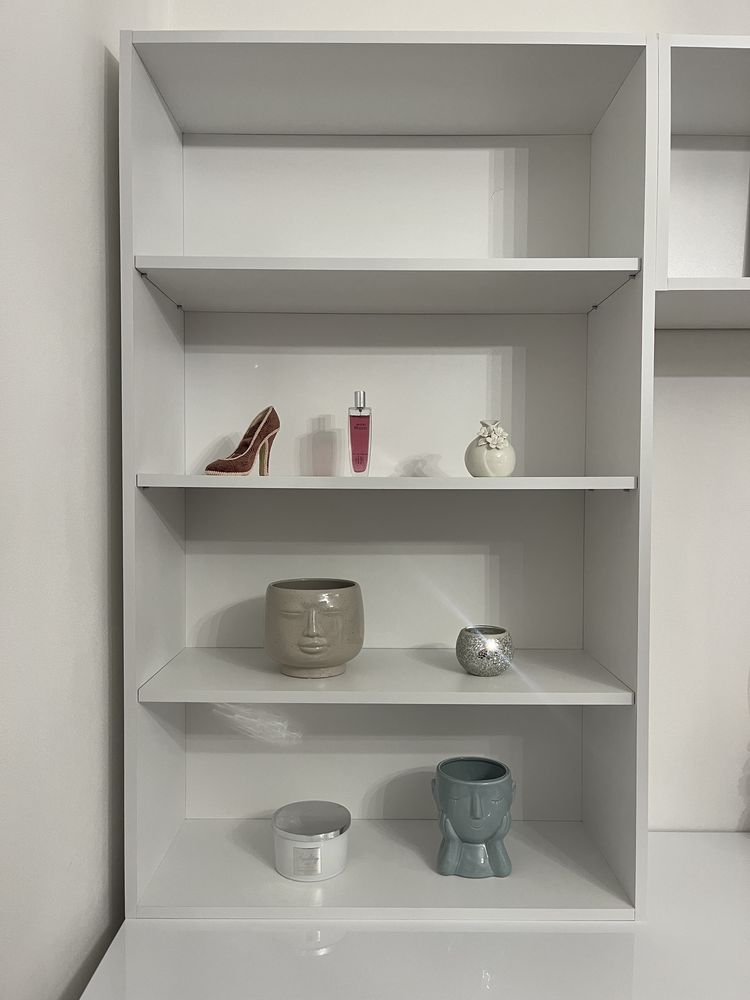 Vand biblioteca MDF + masa de birou + scaun de birou