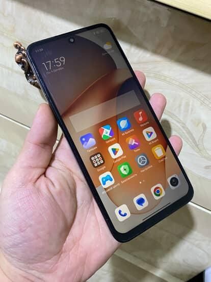 В продаже Redmi 12. 256GB.