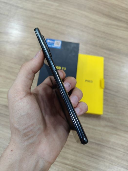 Poco F3 128Gb Black Sotlad