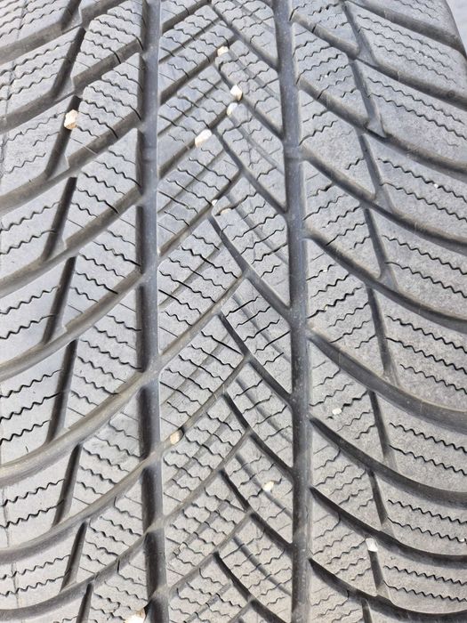 Set 4 roti iarna 225/60 R17 Bridgestone + jante aliaj Audi - excelente