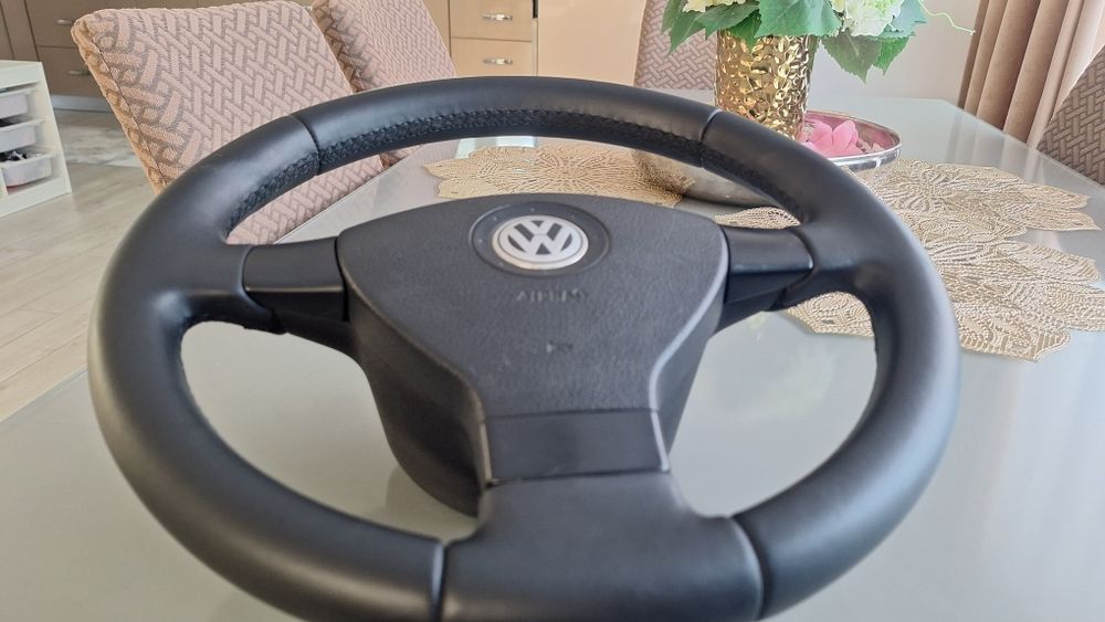 Volan VW Passat/Golf/Transporter/Caravelle/Multivan/Polo/Jetta