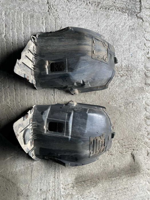 Предни подкалници BMW E90 / E91