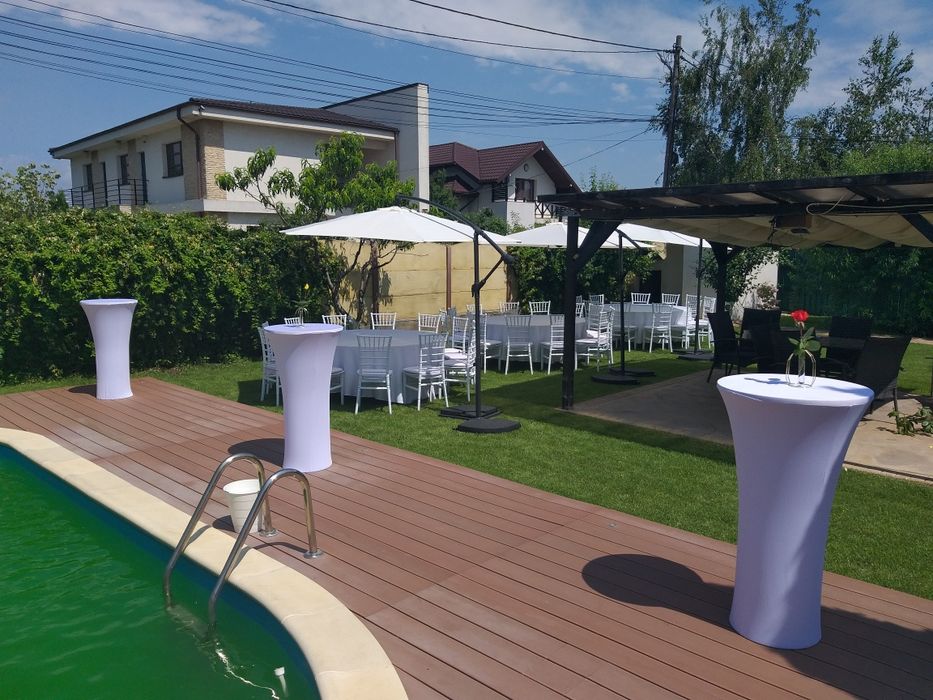 inchiriere mese cocktail