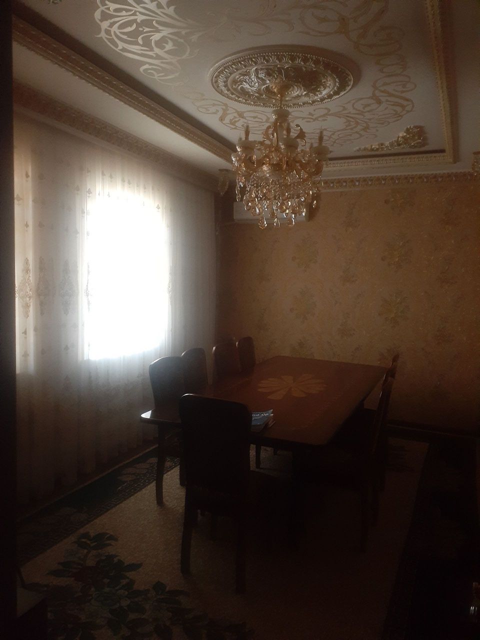 Продам дом . Домбирабод
3,2сот
5-хона
3-сан узел
180 000$