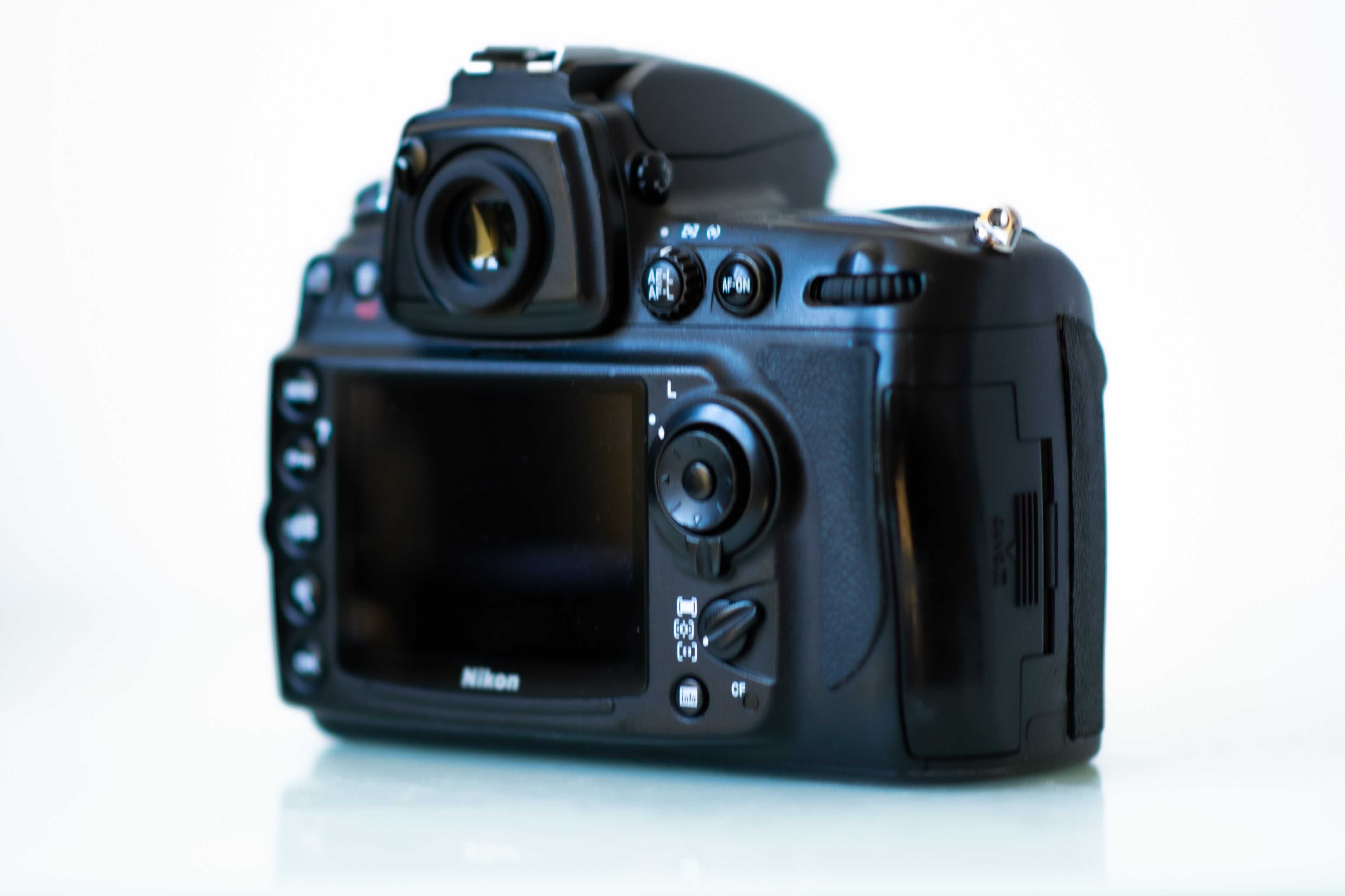 Dslr NIKON D700 stare excelenta, Full Accesorii