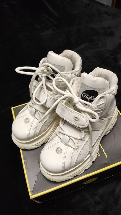 Bocanci Buffalo cu platforma, piele naturala - mar 39