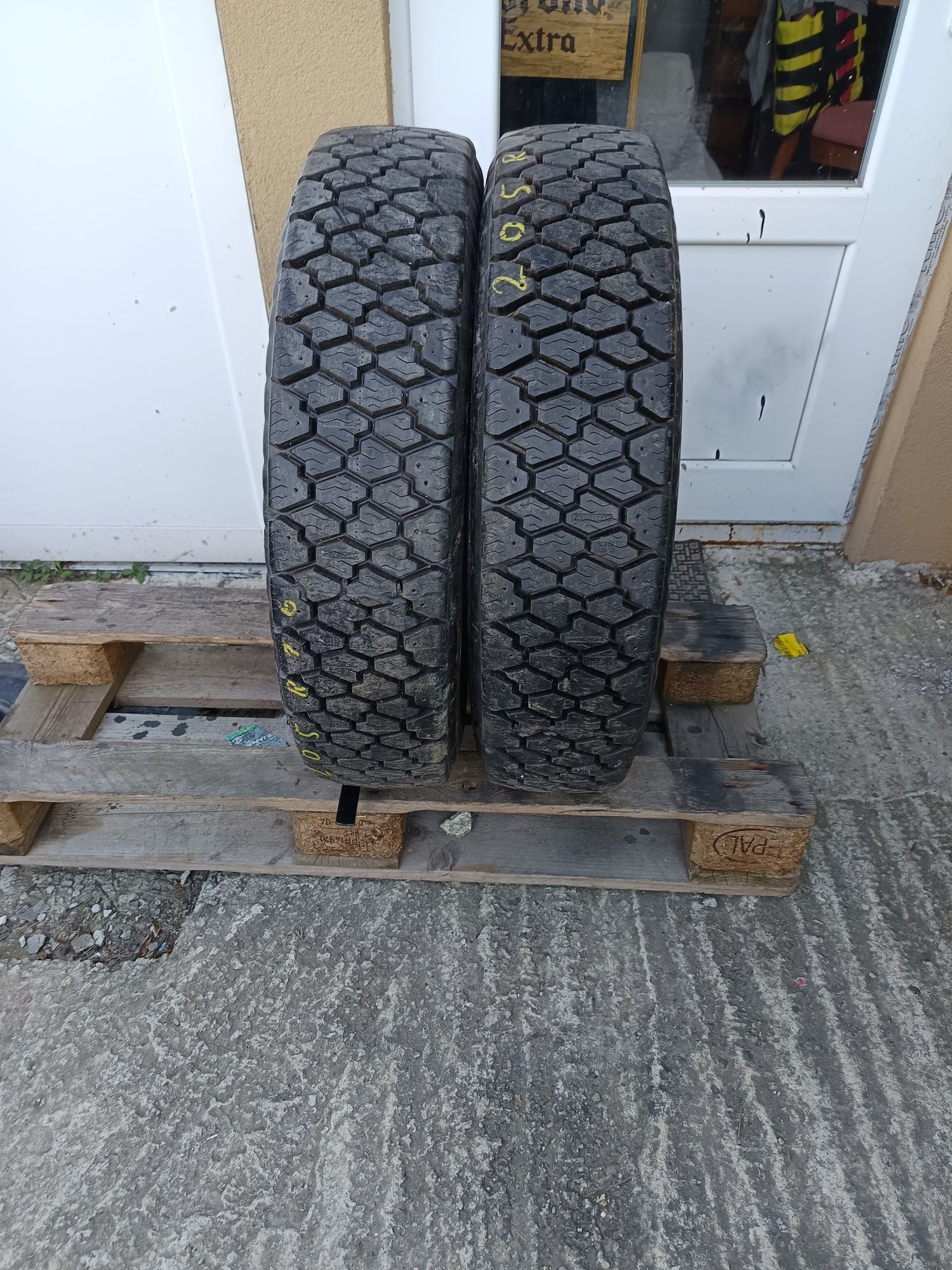 205 .R 16.104S BRIDGESTONE