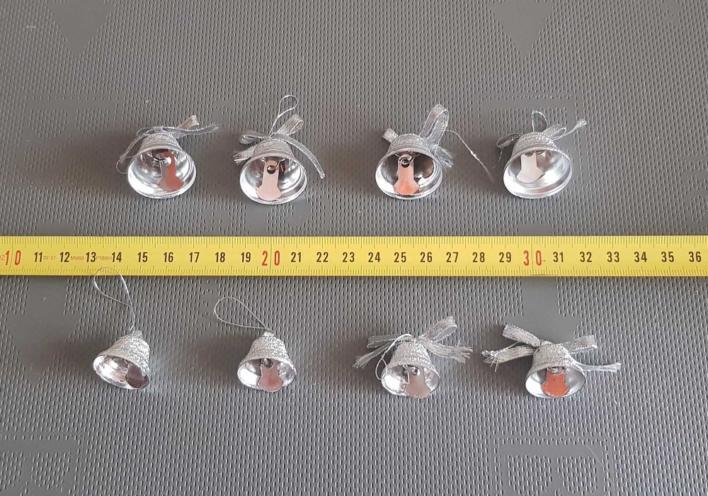 Bradut Artificial si Decoratiuni pentru Pomul de Iarna