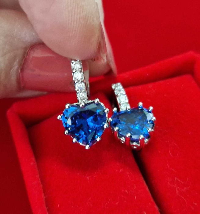 GP76, cercei placati cu aur alb 18k,incuietoare sigura,zirconiu inima