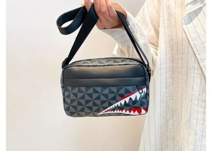 Sprayground чантичка