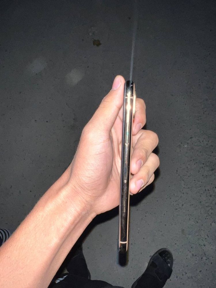 Iphone xs 64 ga 76%