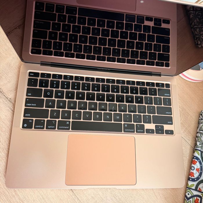 MacBook Air M1 8-Core CPU 8-Core GPU 13” (Late 2020) 1TB SSD (USA)