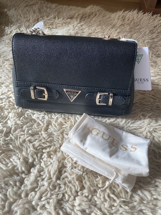Дамска чанта Guess