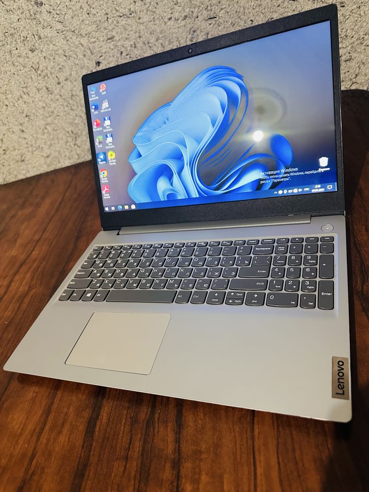 Lenovo core i3 holati zur aybi yuq ishlashi tez