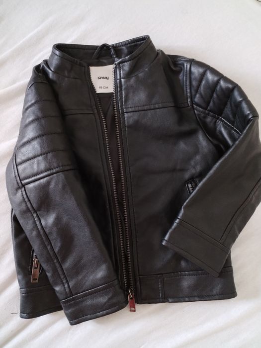 Gecuta băiețel mărimea 98! 45 Lei