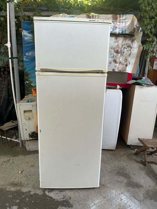 Продаю холодильник Snaige