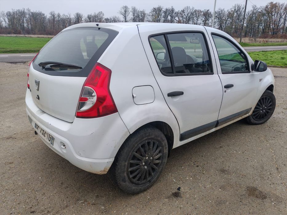 Dacia Sandero 1.4 gpl 2011