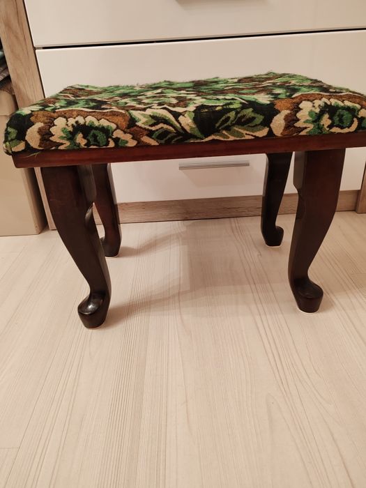 Scaun/ taburet stil Baroc vintage
