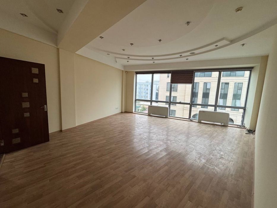 Аренда офис, метро Айбек, 490м2