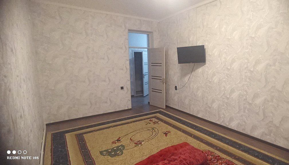 BRB bank yonidagi domda 3 xonali kvartira ijaraga beriladi
