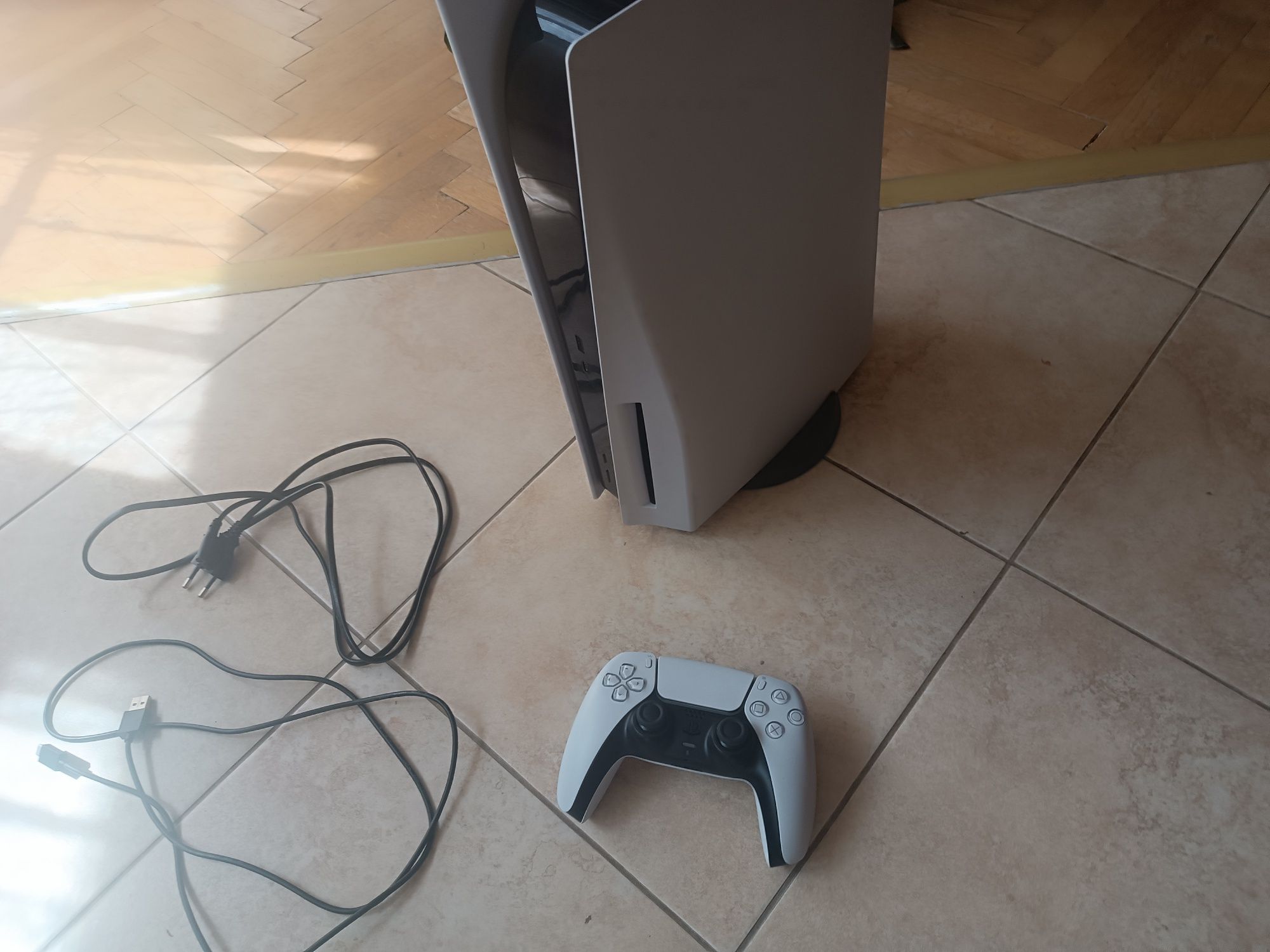 PS5,  използван.