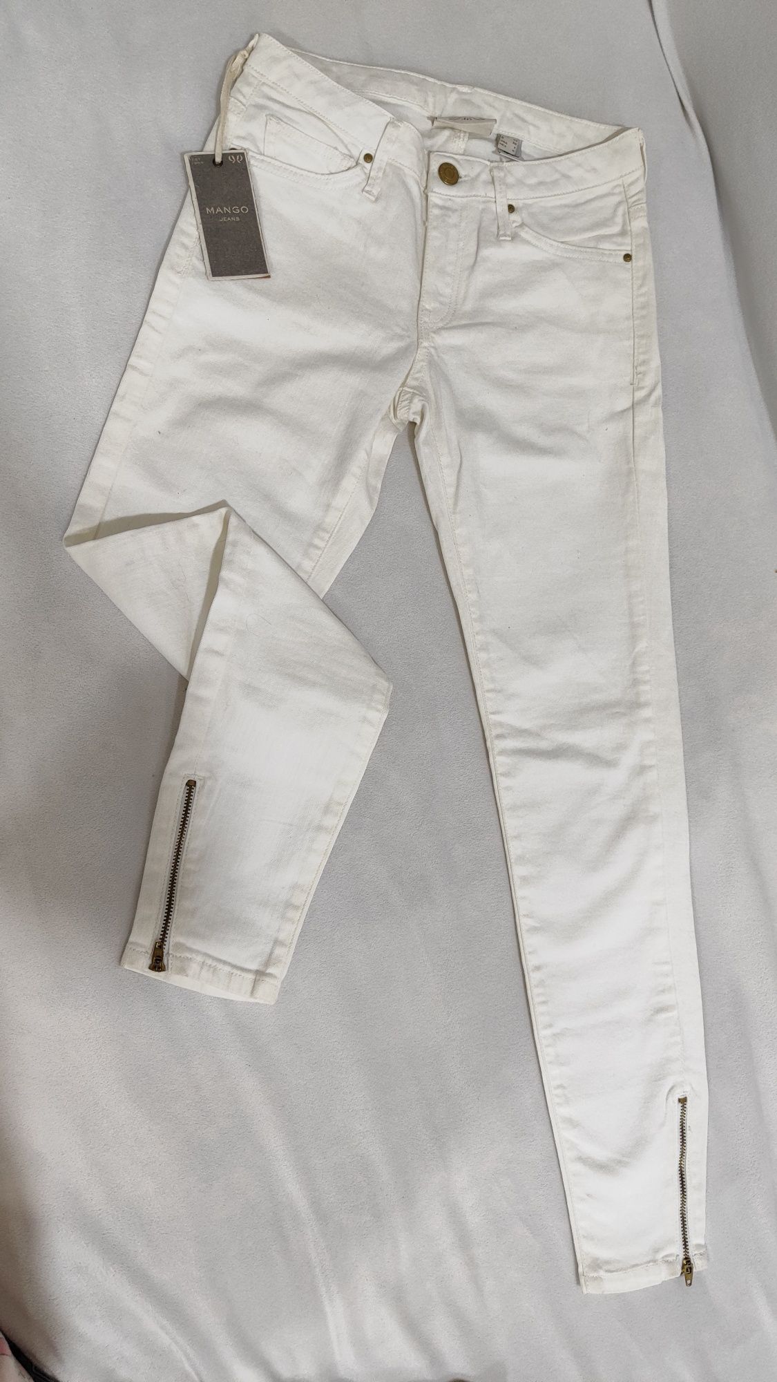 Mango и Benetton фирменные джинсы