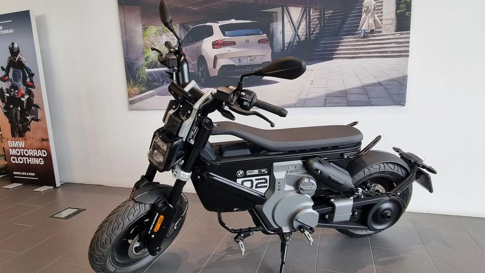 BMW CE 02 BMW CE 02 AM Rulat 200 km