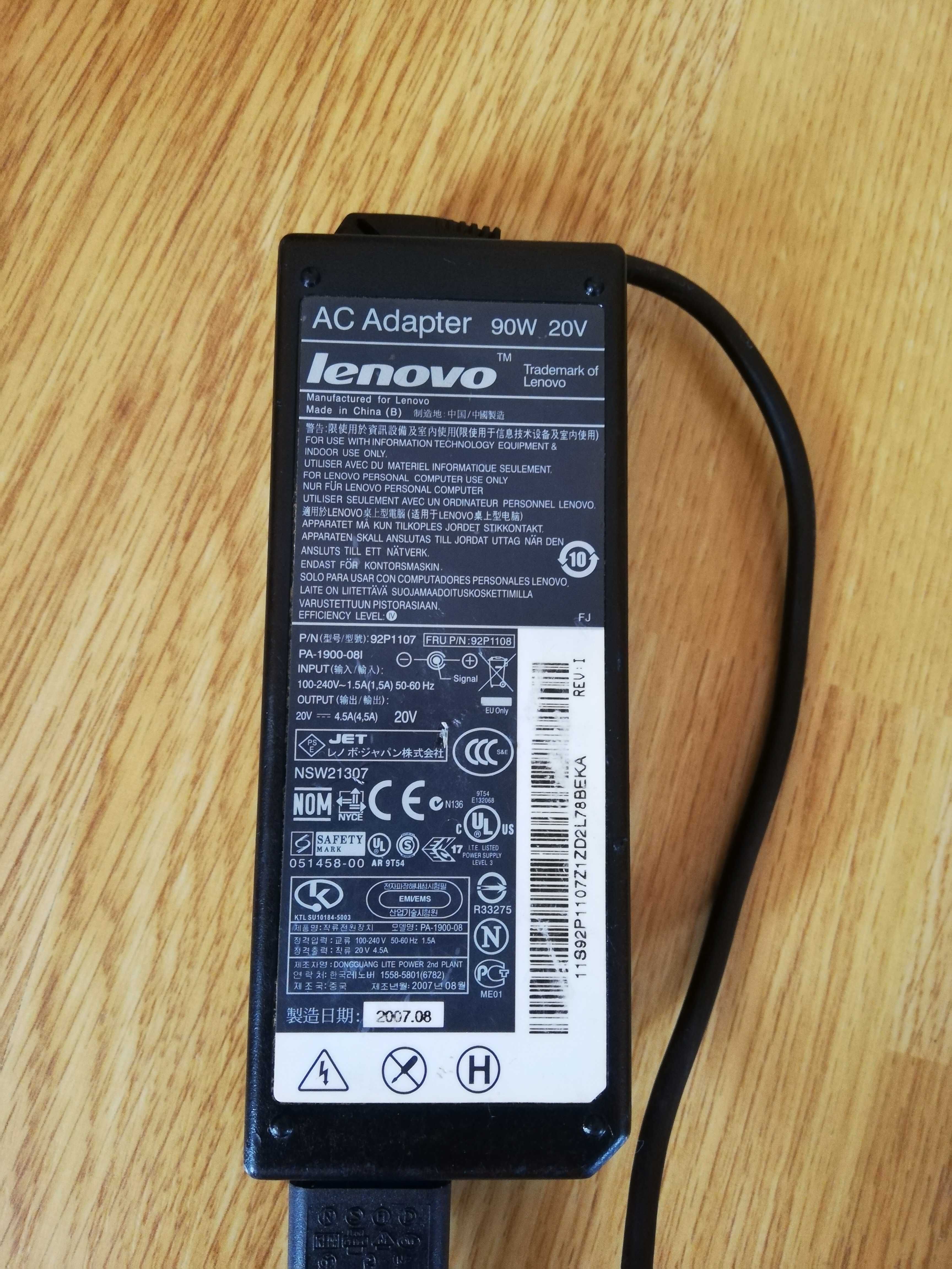 Alimentator Laptop Lenovo 20v ,4.5A ,90w ( Original )