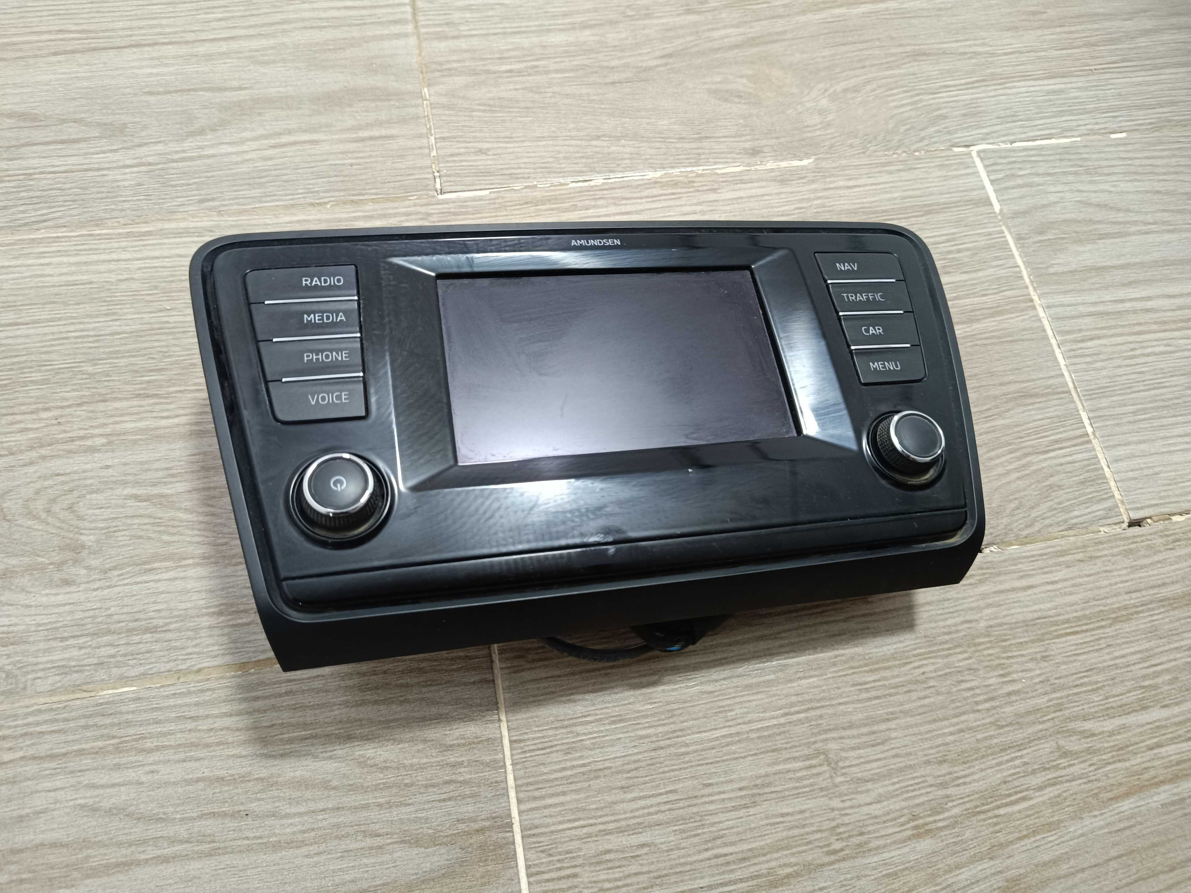 Display multimedia Skoda Octavia 3 Superb 3 navigatie model dupa 2013