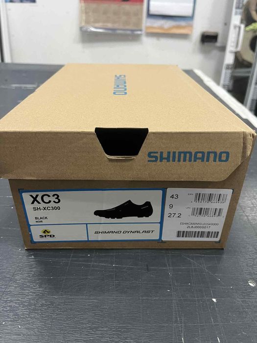 Обувки за велосипед Shimano xc 3 - sh-xc300