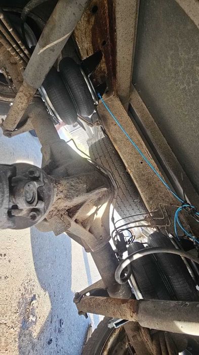 Black free day suspensi autoutilitare reducere cod montaj25%