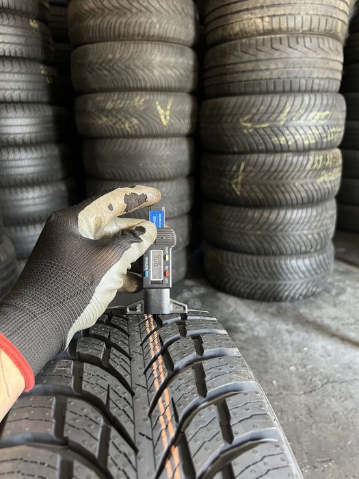 1 anvelopa m+s noua 195/70/15C Nokian!