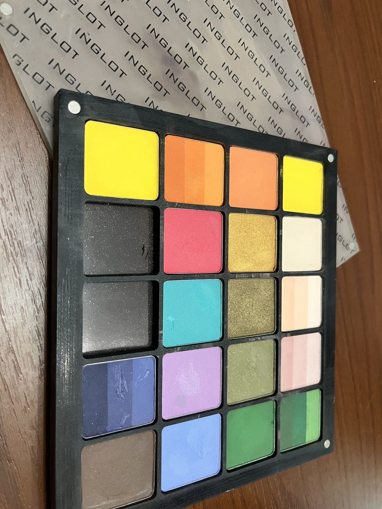 Paleta Inglot free system