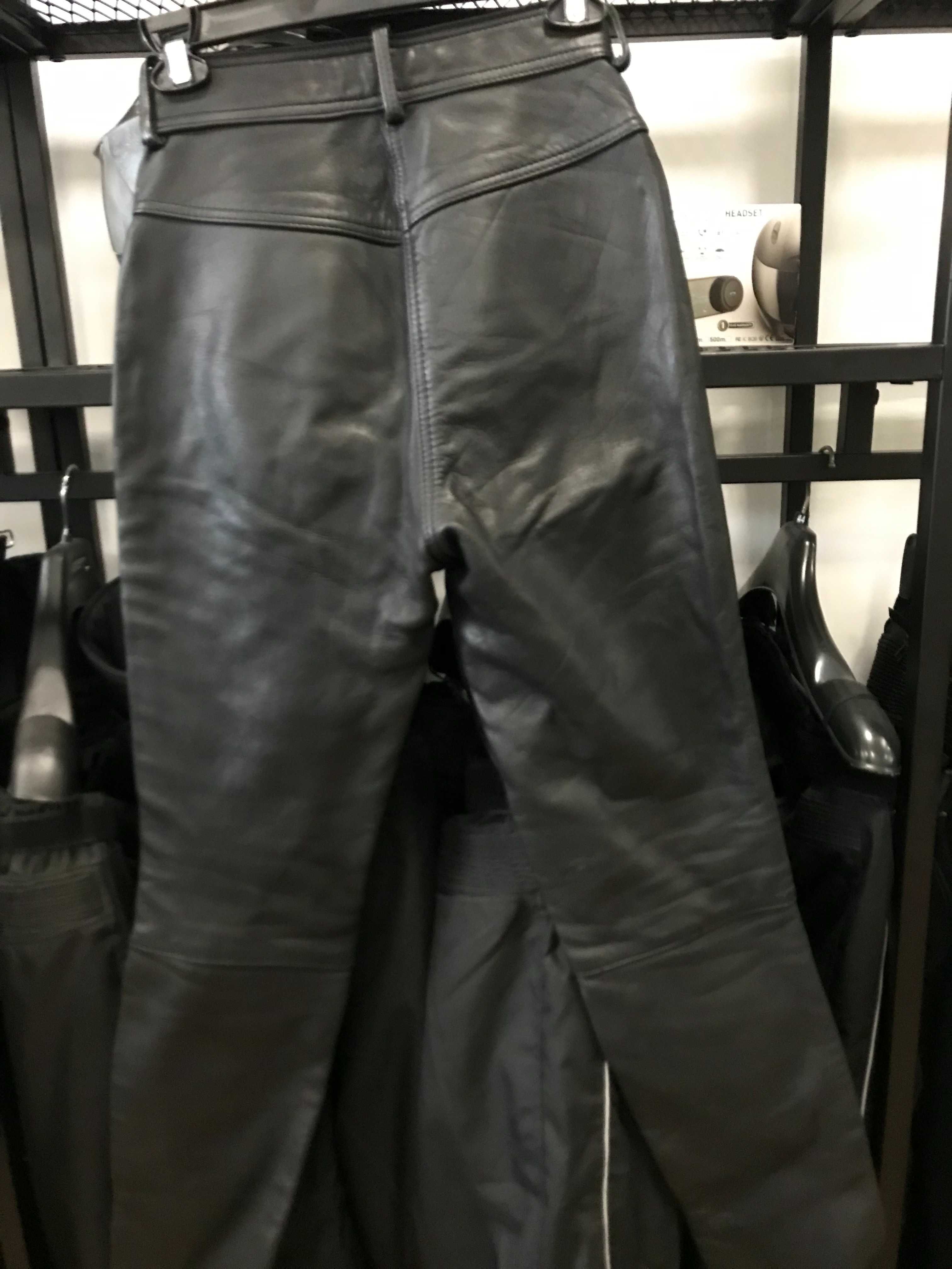 Кожен мото панталон без протектори,размер 36-M,като нов