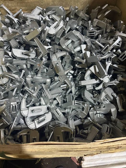 Универсальный замок, Клиновой замок