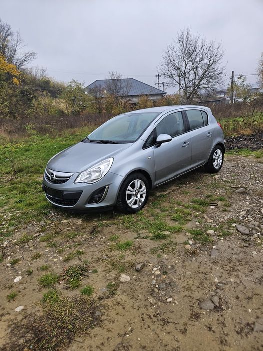 Opel Corsa 1.2 benzina  euro5