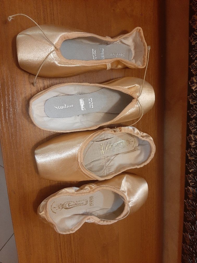 Обувки за балет Freed of London Pointe Shoes Classic Pro