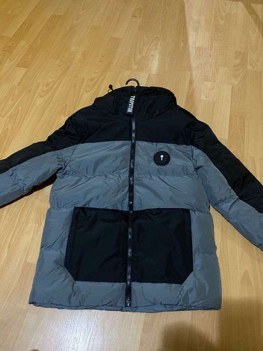 geaca trapstar neagra